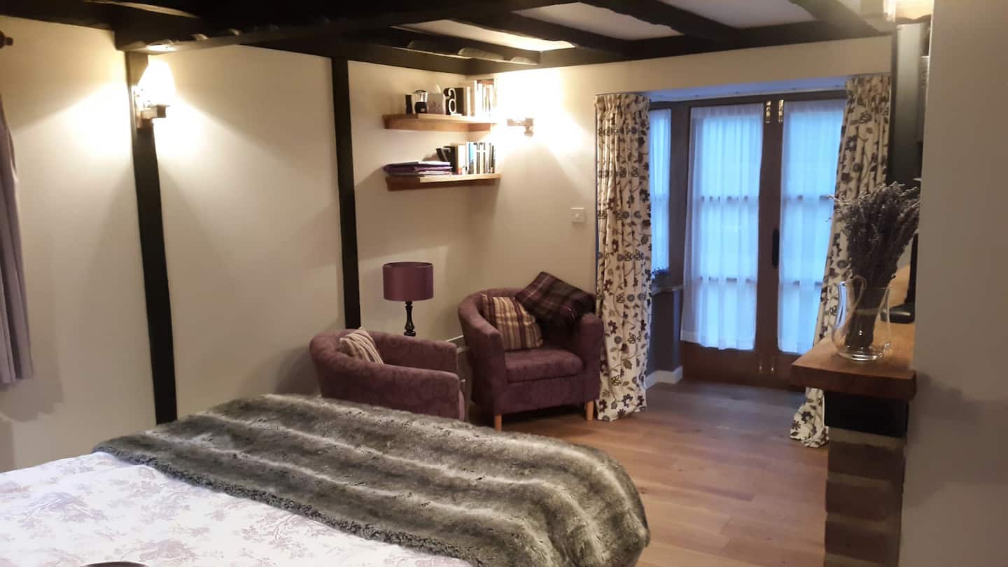 The Annex bedroom